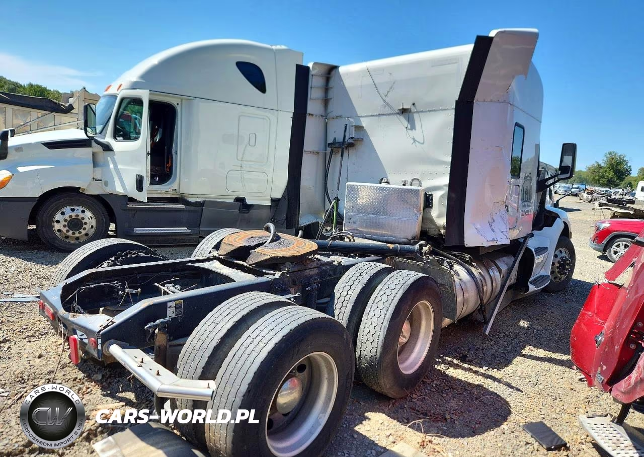 2013 Peterbilt 579 Semi Truck VIN:1XPBDP9X7LD717738 - 4