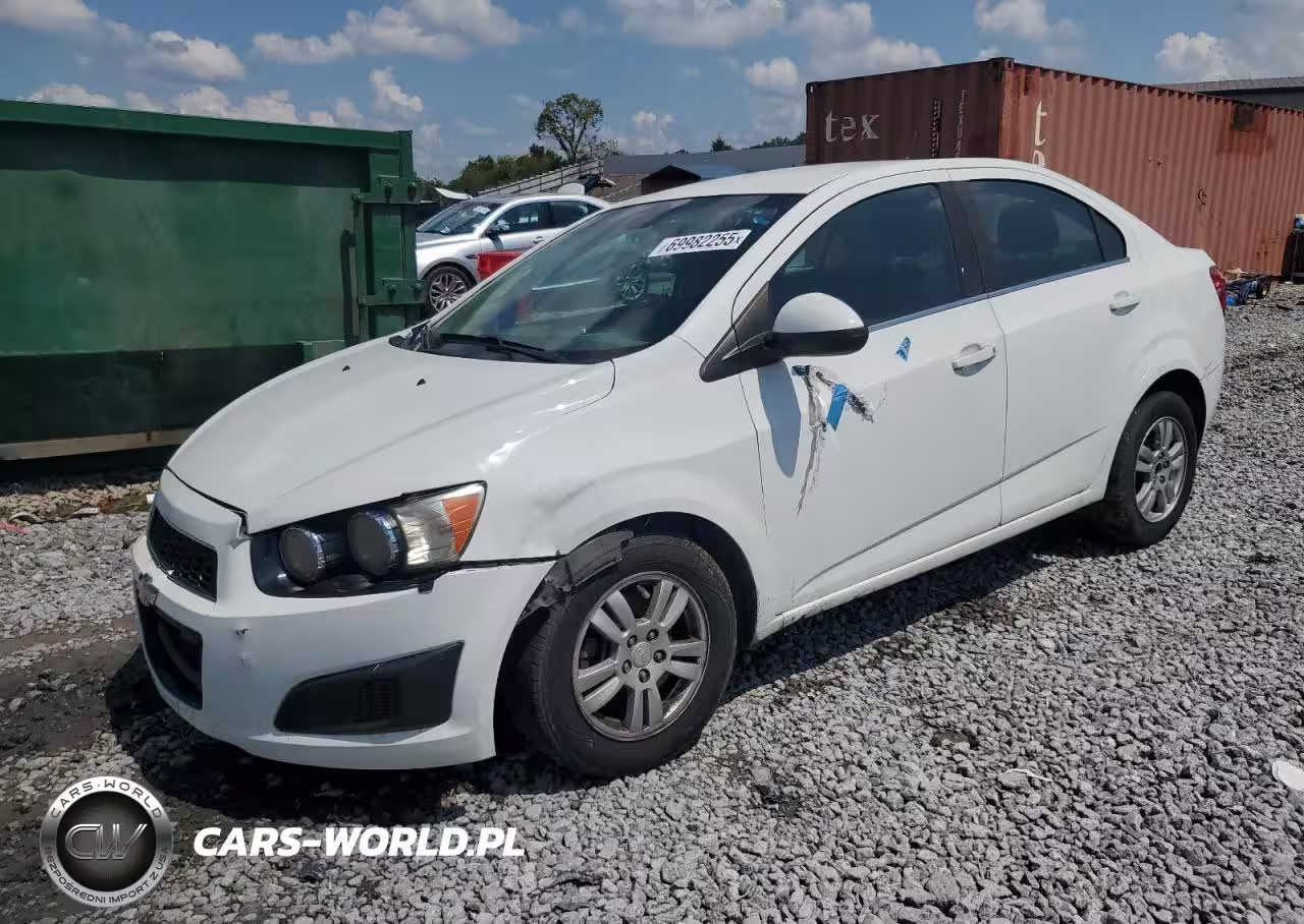 2014 Chevrolet Sonic Lt – zdjęcie 1 z 12