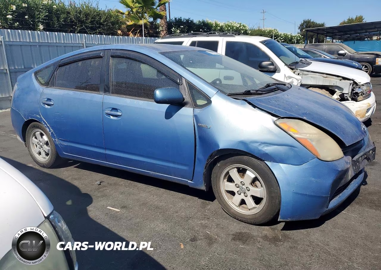 2007 Toyota Prius Base VIN:JTDKB20U977680581 - 4
