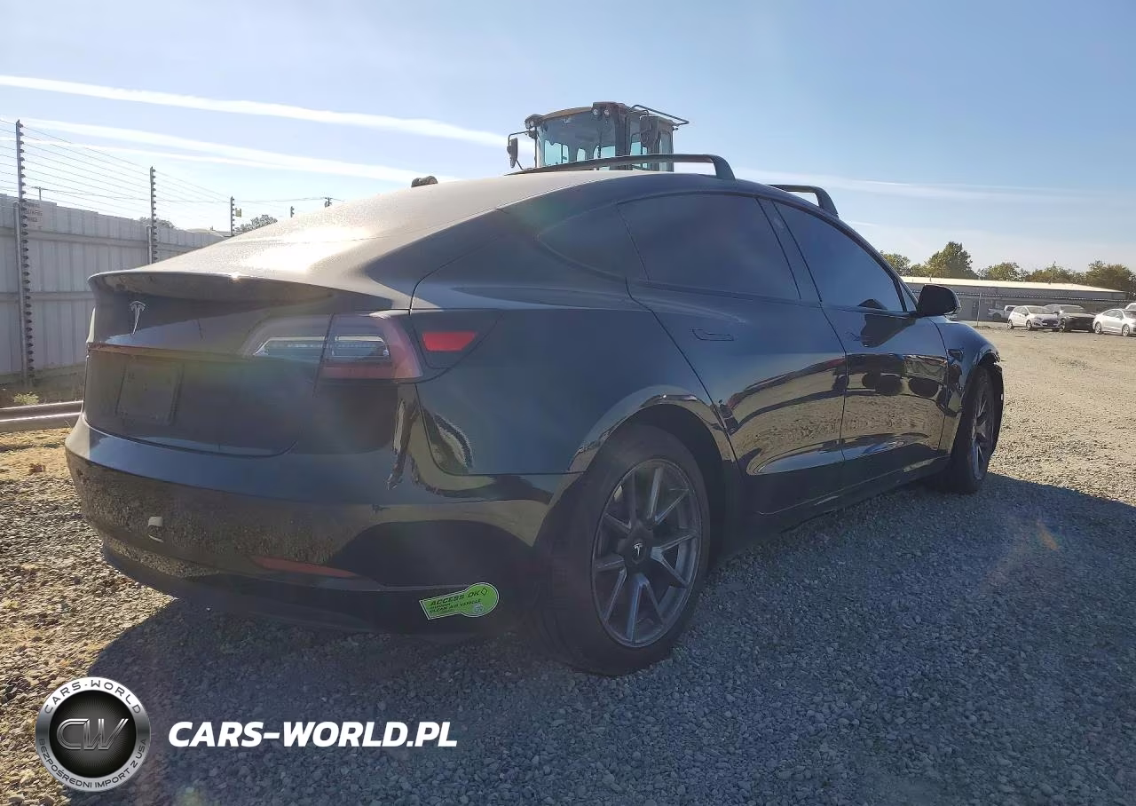 2023 Tesla Model 3 VIN:5YJ3E1EA3PF549578 - 3