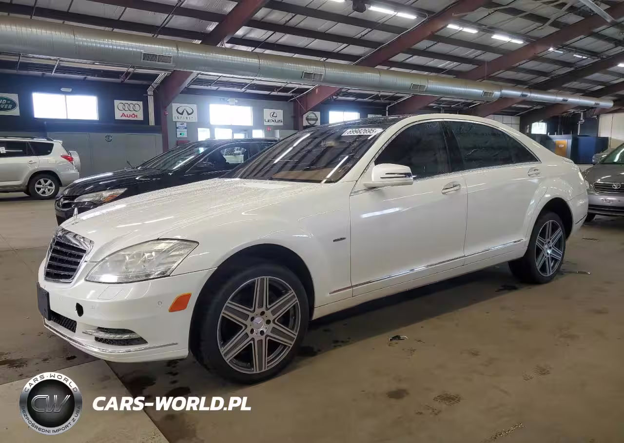 2012 Mercedes-Benz S 550 4Matic