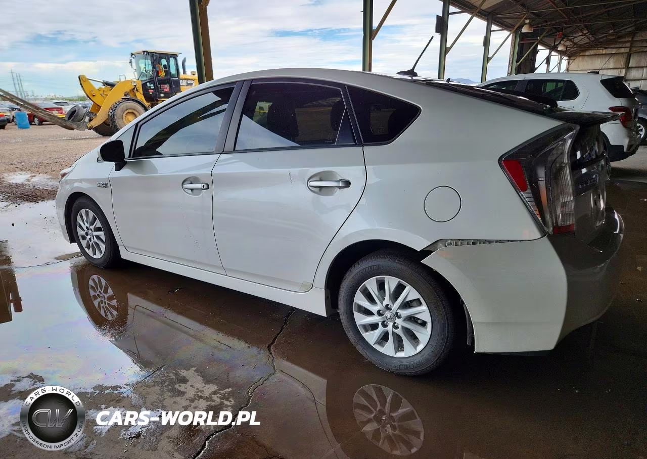 2015 Toyota Prius Plug-In Hybrid Advanced VIN:JTDKN3DP0F3067188 - 2