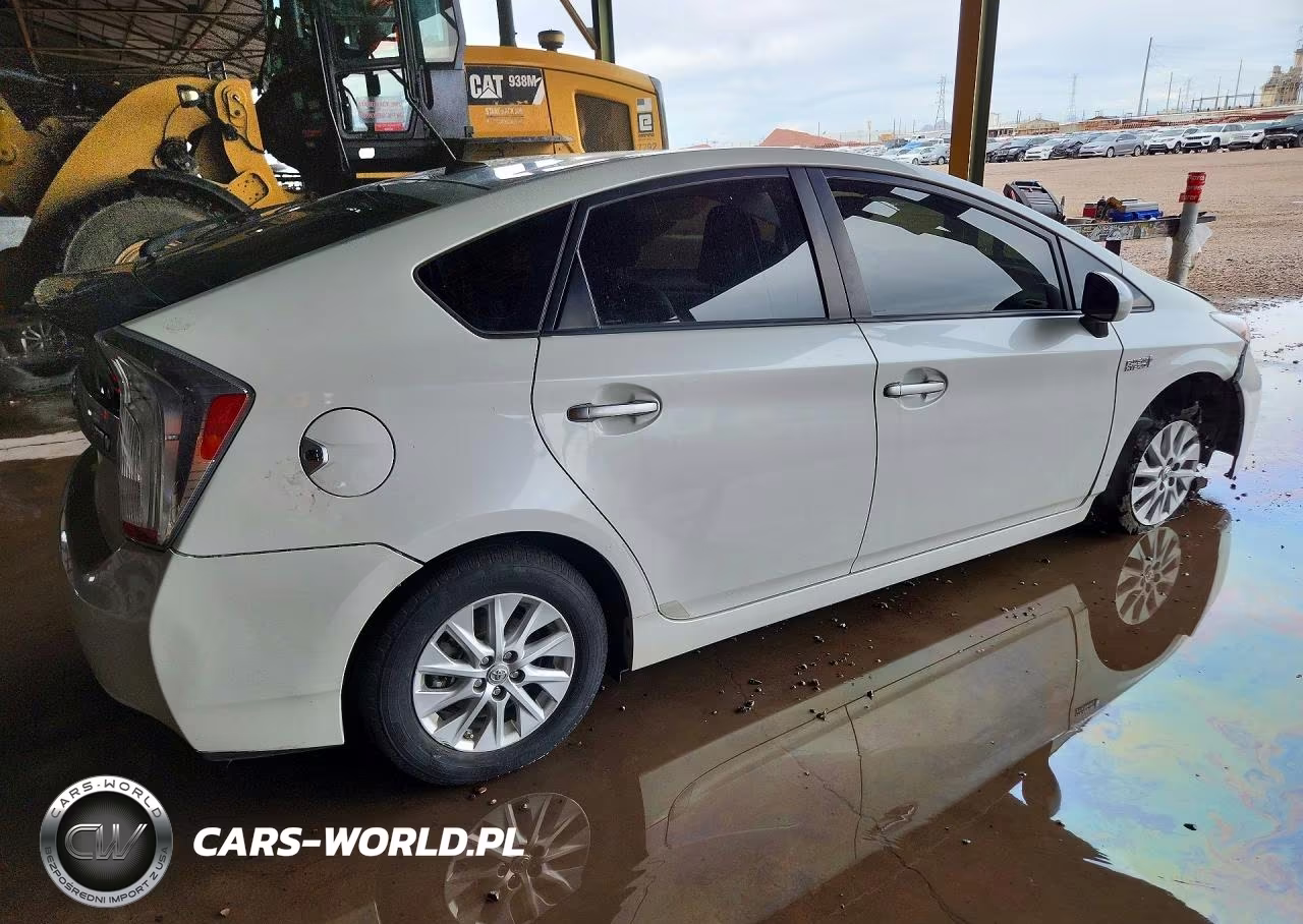 2015 Toyota Prius Plug-In Hybrid Advanced VIN:JTDKN3DP0F3067188 - 3