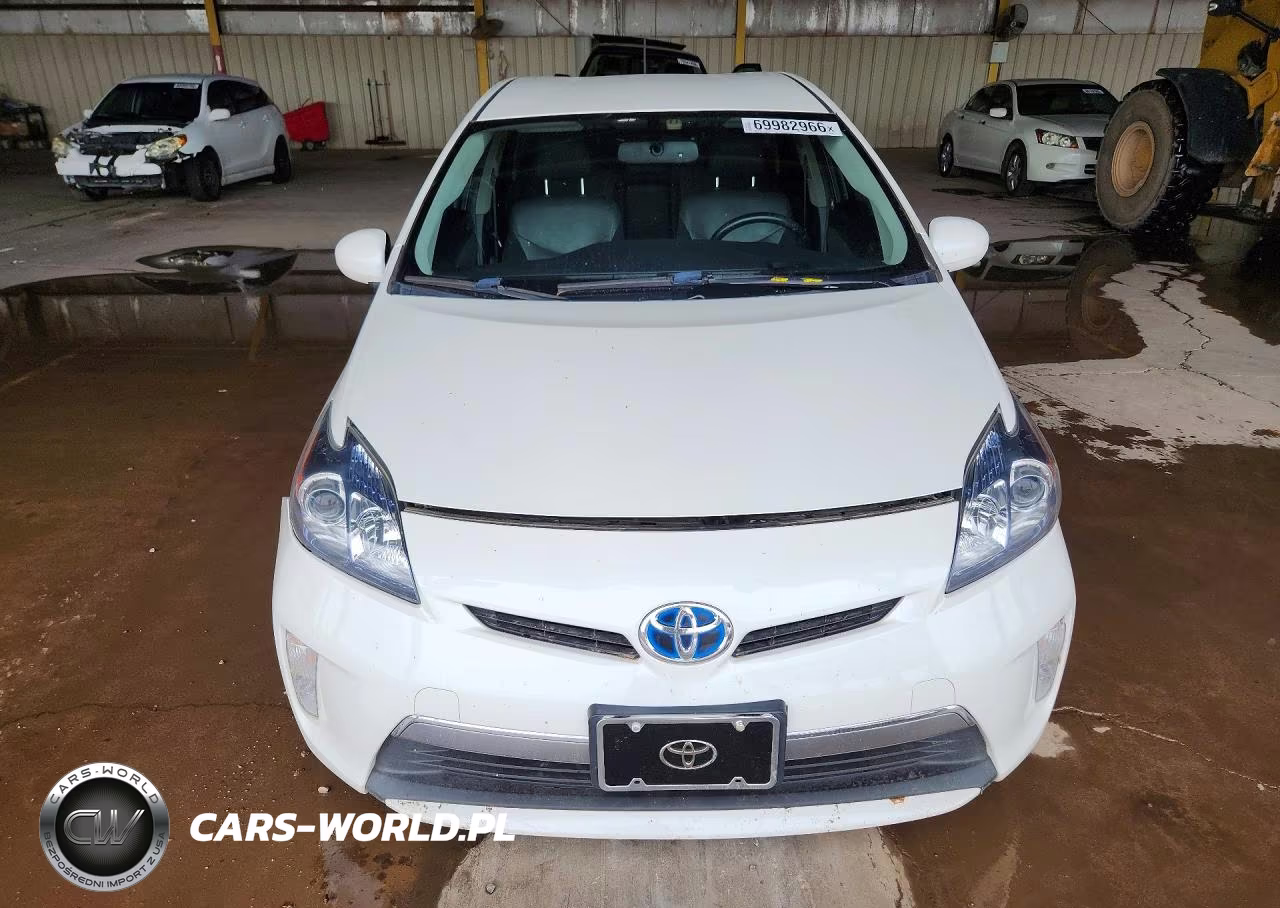 2015 Toyota Prius Plug-In Hybrid Advanced VIN:JTDKN3DP0F3067188 - 5