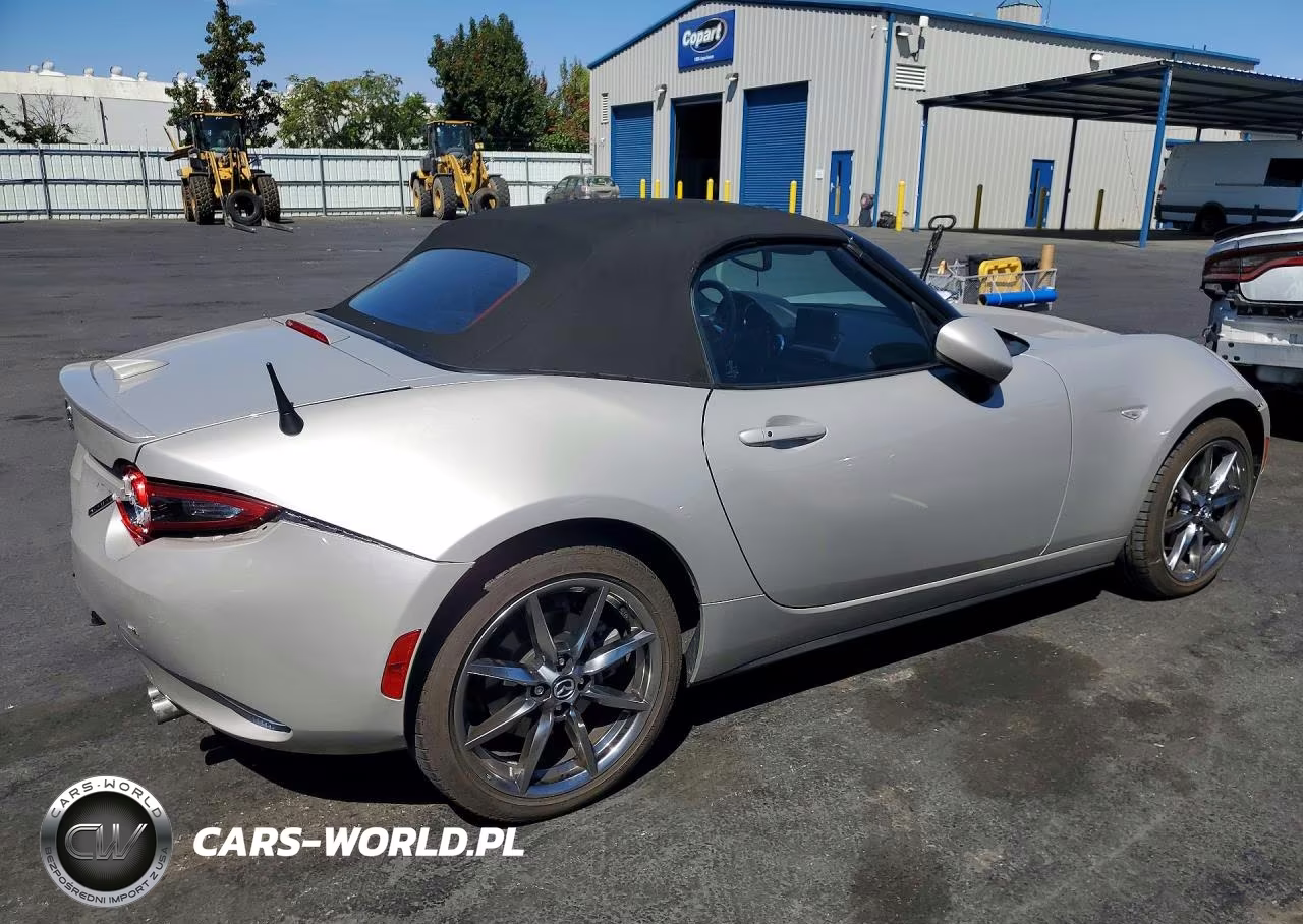 2023 Mazda Mx-5 Miata Grand Touring VIN:JM1NDAD70P0558576 - 3
