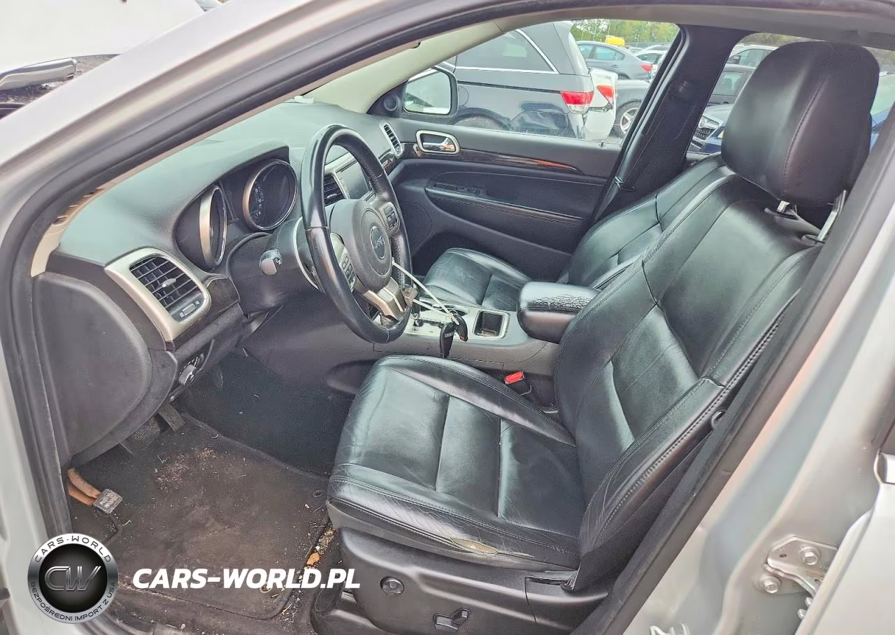 2013 Jeep Grand Cherokee Laredo VIN:1C4RJFAG5DC640342 - 7