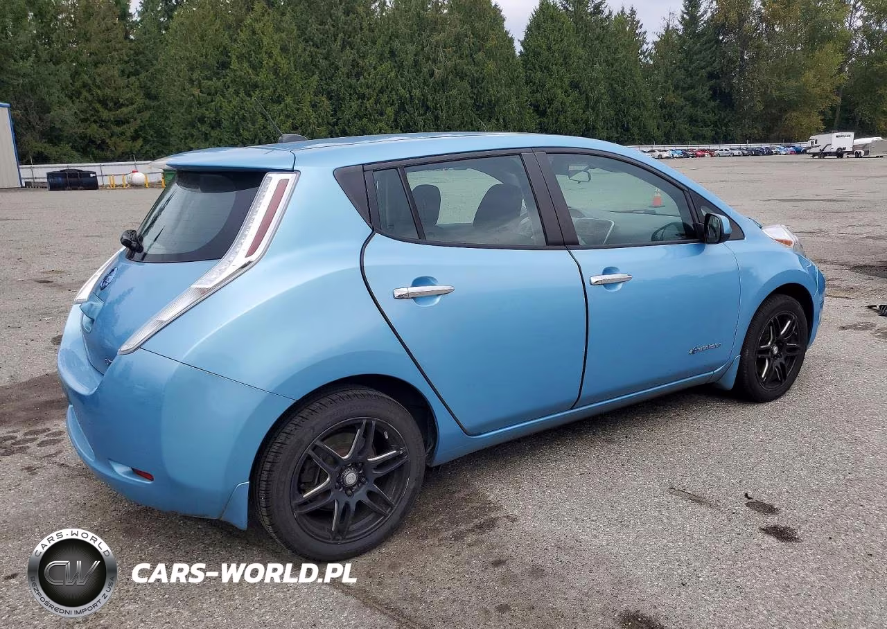 2015 Nissan Leaf S VIN:1N4AZ0CP8FC320506 - 3