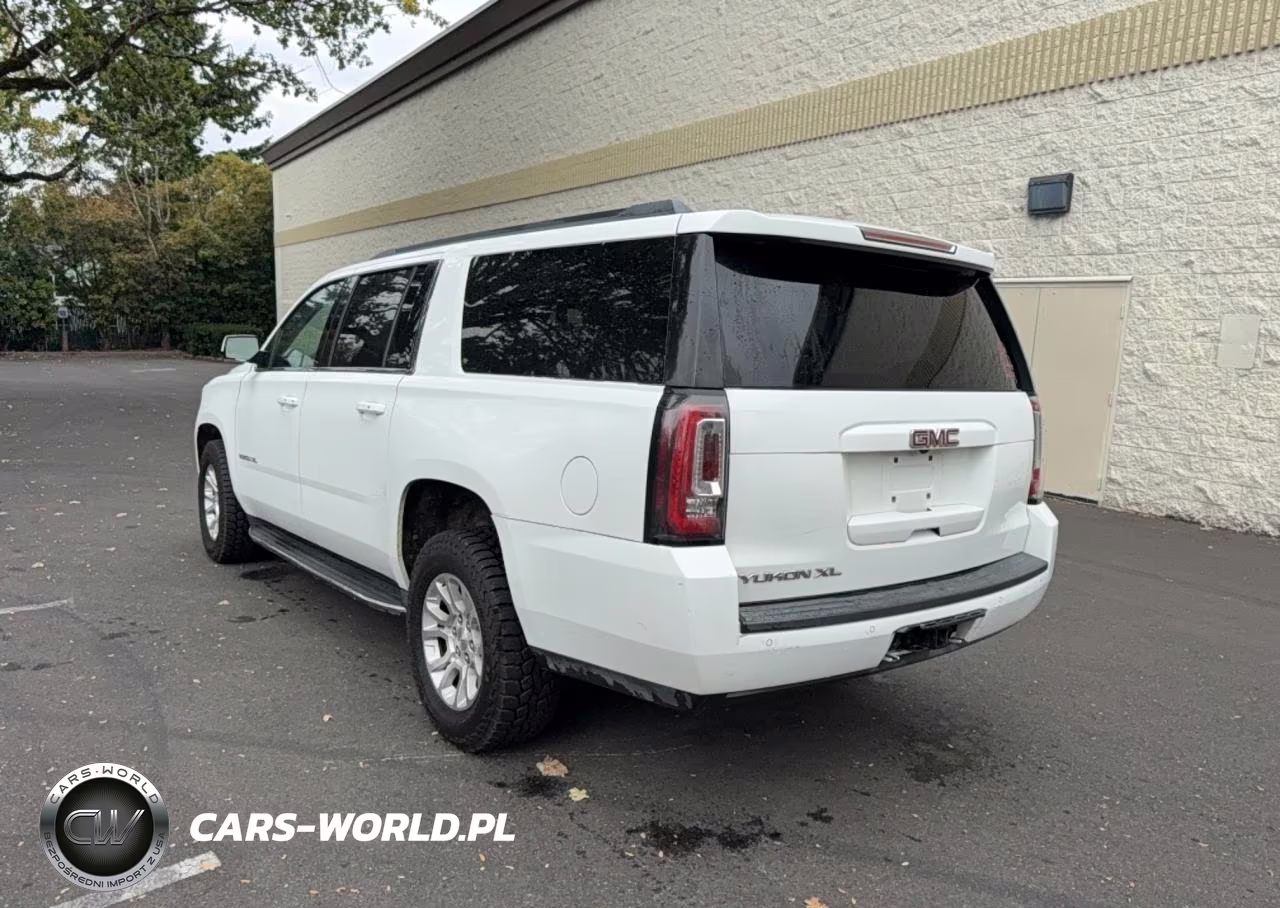 2019 GMC Yukon Xl Slt VIN:1GKS2GKC2KR289548 - 3