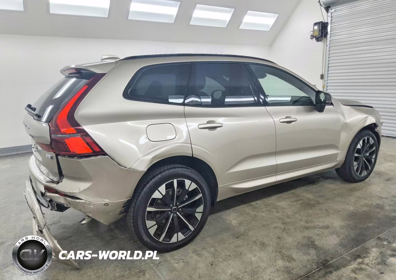 2026 Volvo Xc60 Plus VIN:YV4M12RC9T1465198 - 3