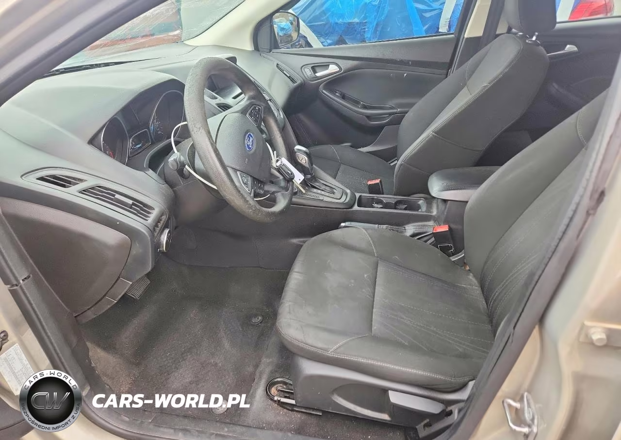 2015 Ford Focus Se VIN:1FADP3F27FL256415 - 7