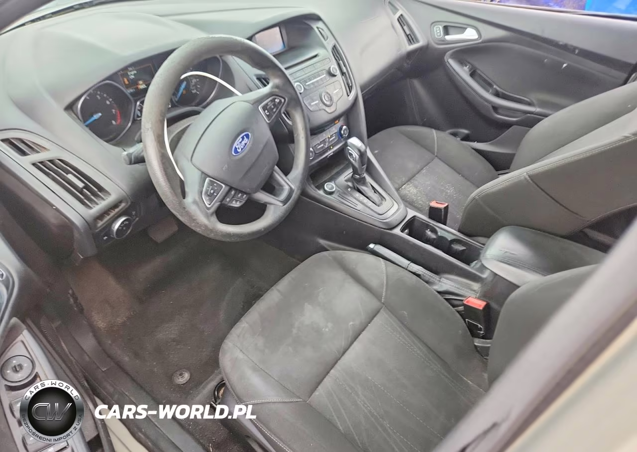 2015 Ford Focus Se VIN:1FADP3F27FL256415 - 8