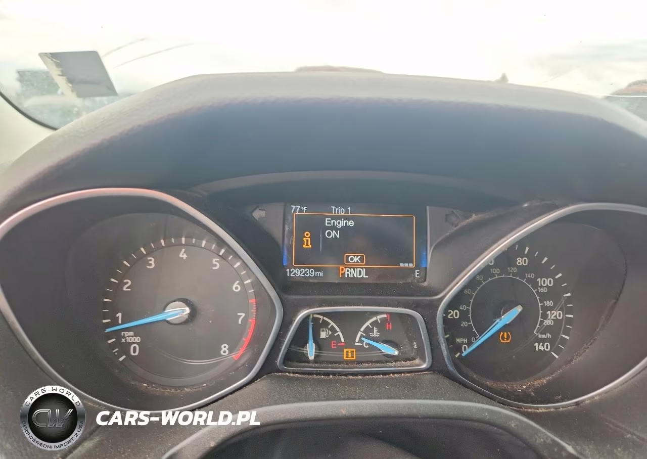 2015 Ford Focus Se VIN:1FADP3F27FL256415 - 9