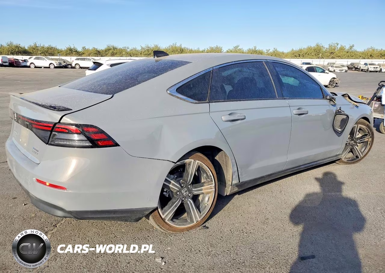 2025 Honda Accord Hybrid Sport VIN:1HGCY2F53SA083149 - 3