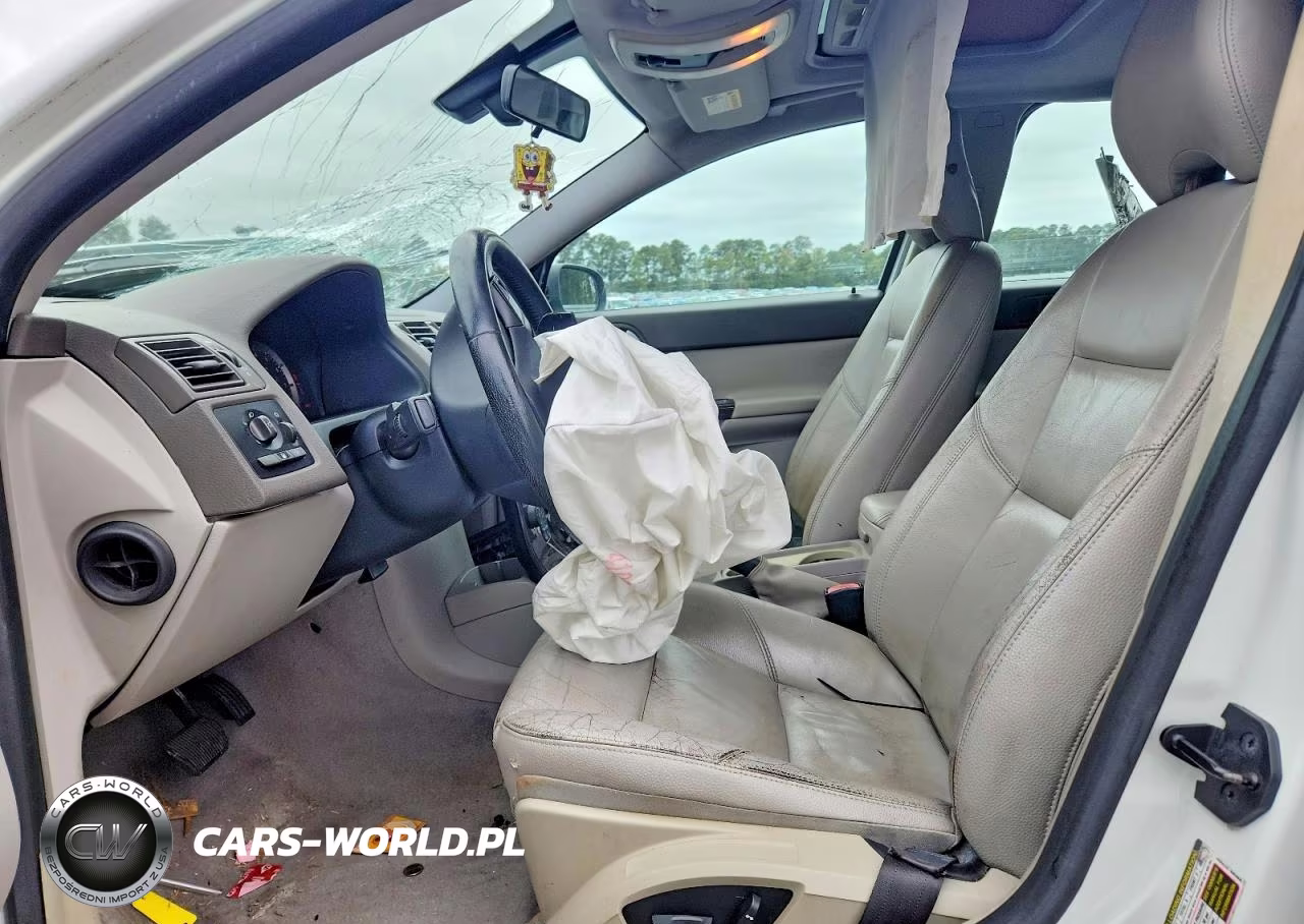 2007 Volvo S40 2.4I VIN:YV1MS382272288180 - 7