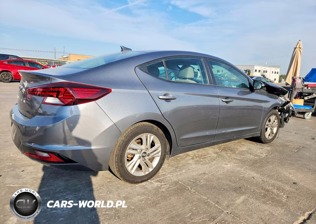 2019 Hyundai Elantra Sel VIN:5NPD84LFXKH482452 - 3