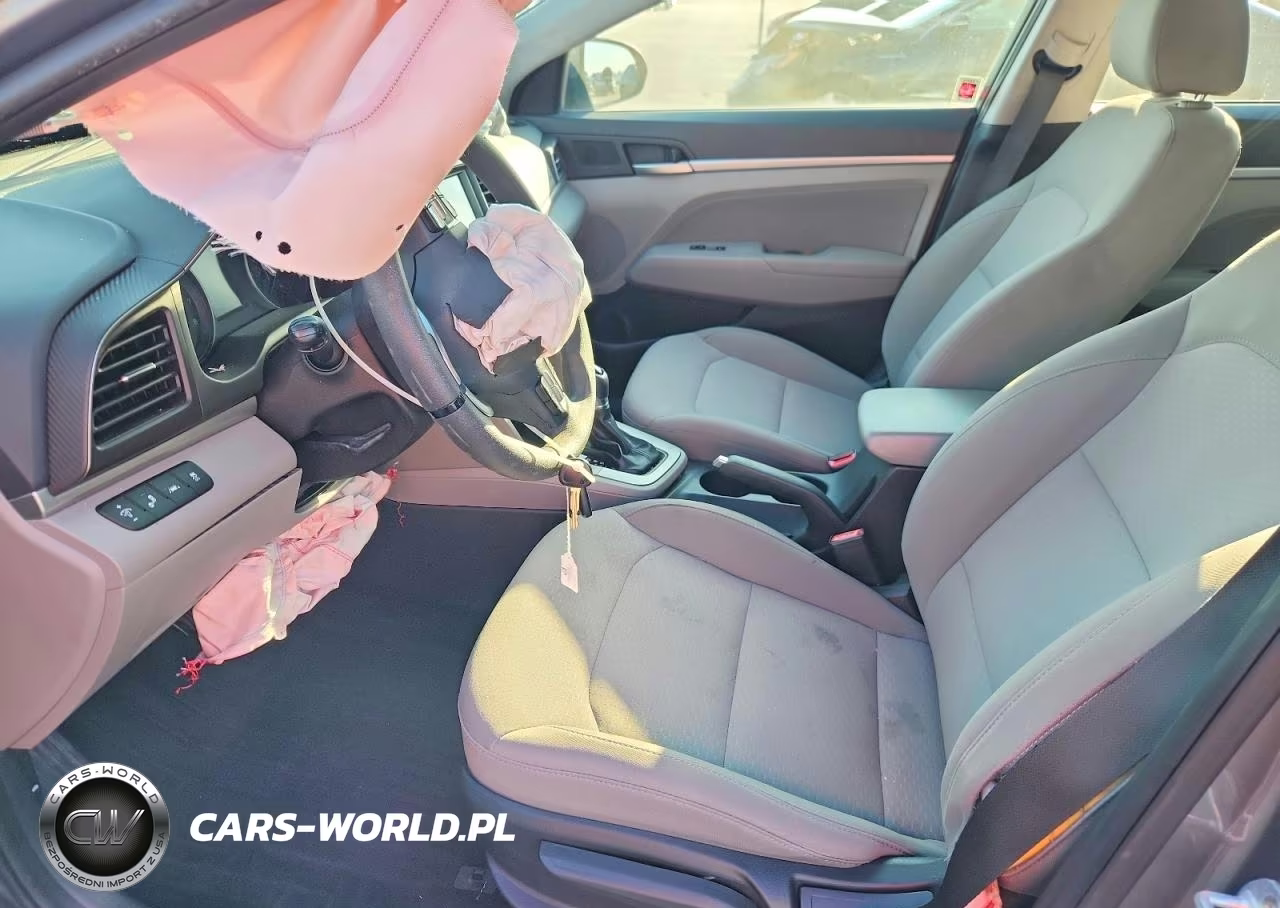 2019 Hyundai Elantra Sel VIN:5NPD84LFXKH482452 - 7