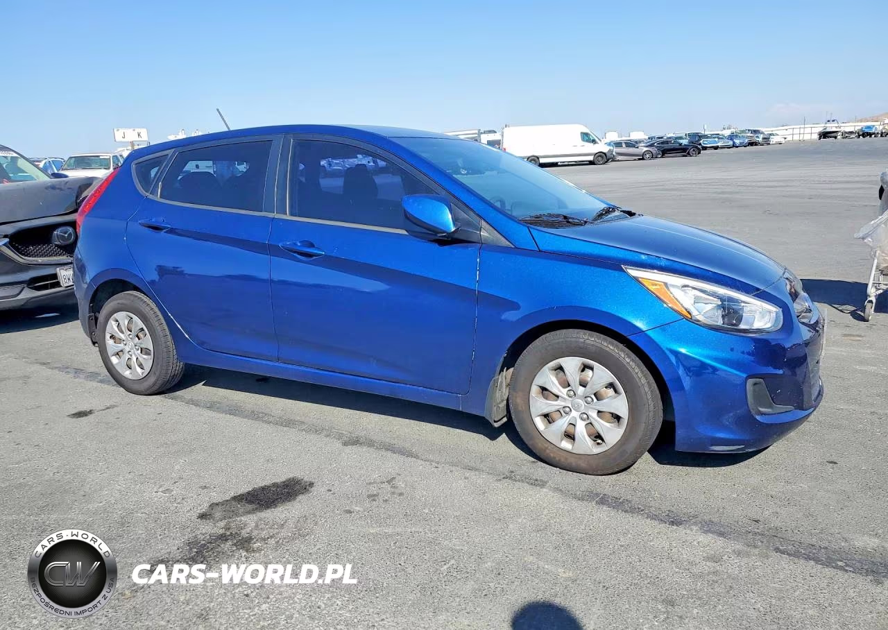 2016 Hyundai Accent Se VIN:KMHCT5AE7GU265654 - 4