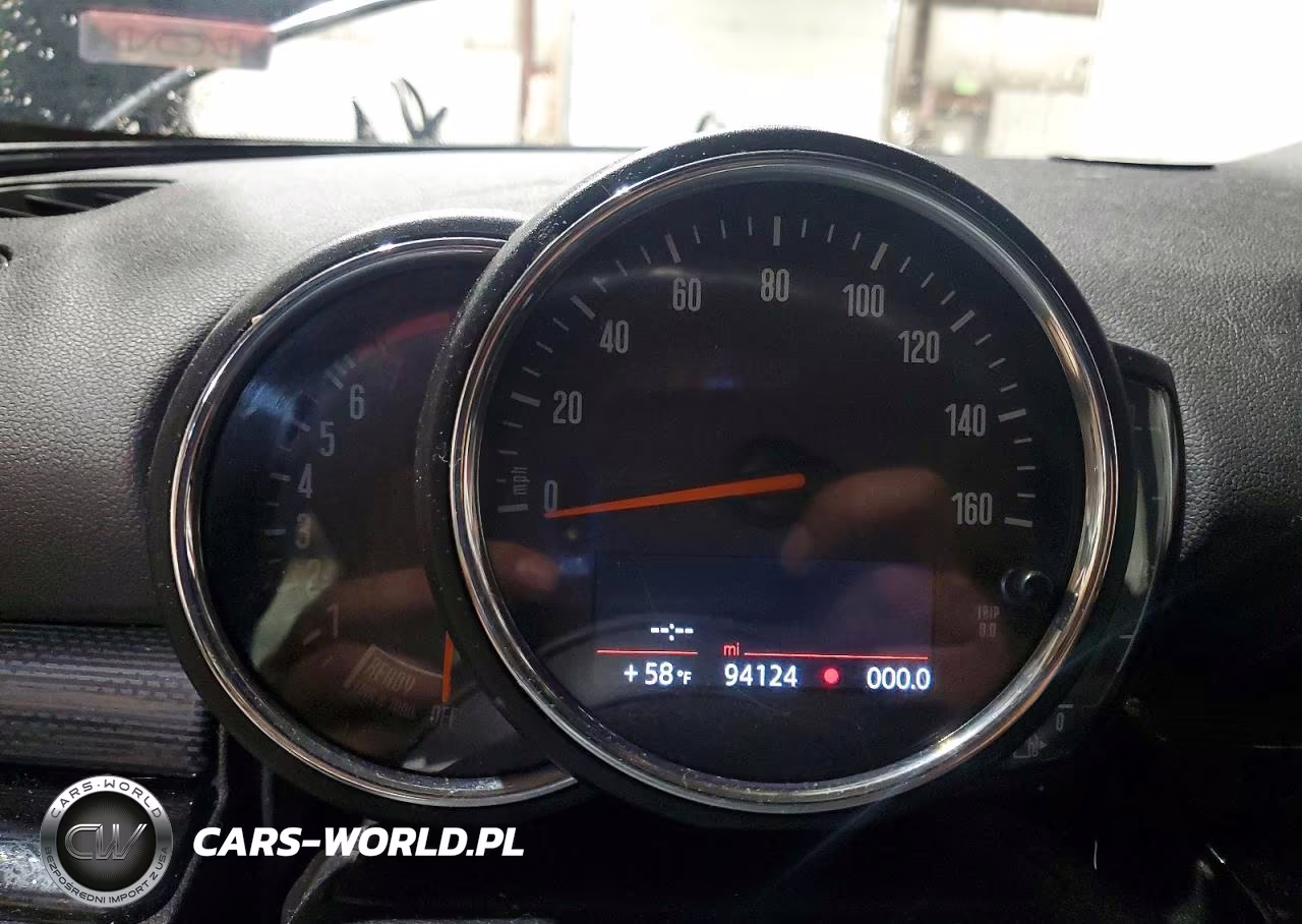 2018 Mini Cooper S Clubman All4 VIN:WMWLU5C5XJ2G03260 - 9