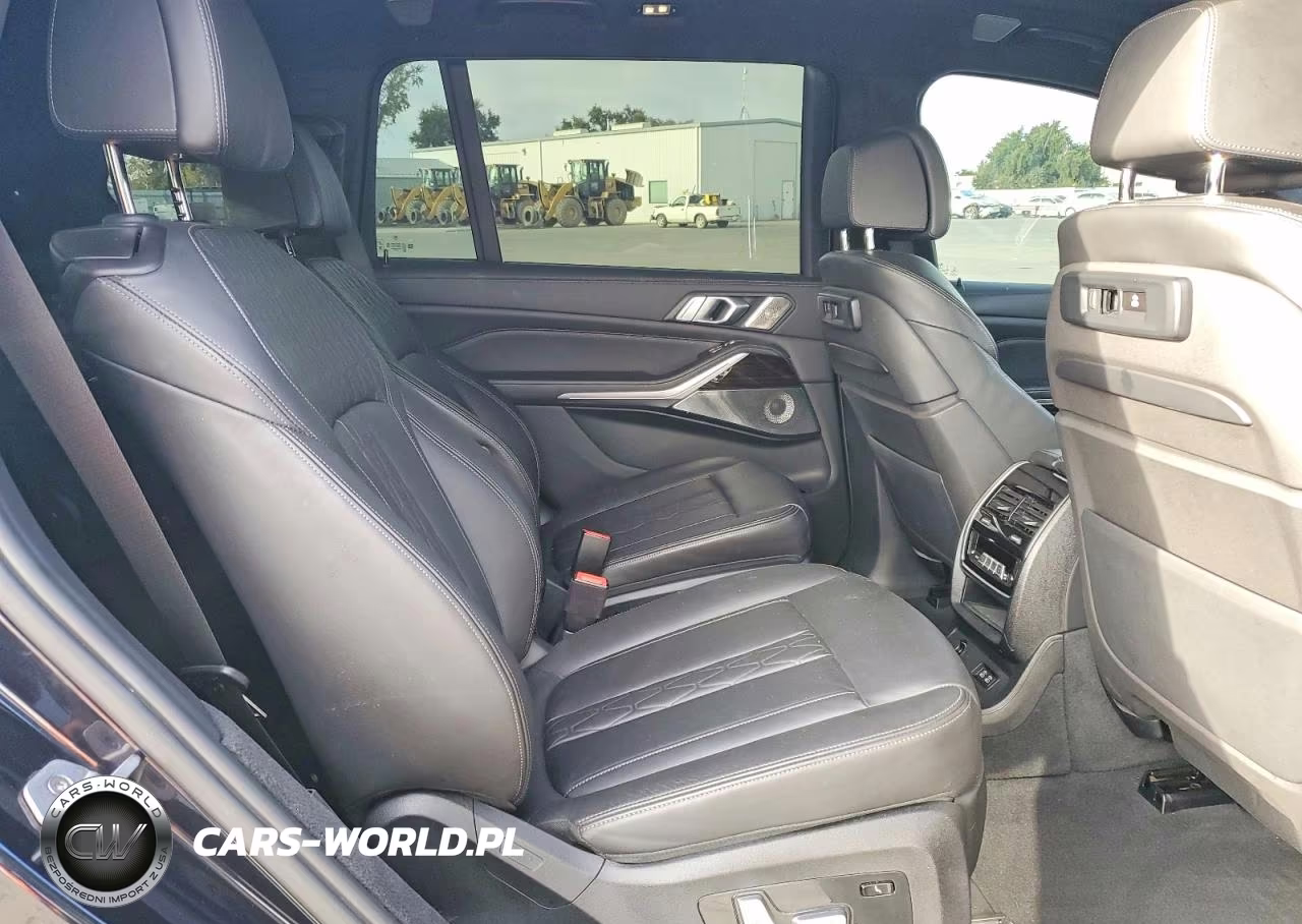 2020 BMW X7 M50I VIN:5UXCX6C02L9B03297 - 11
