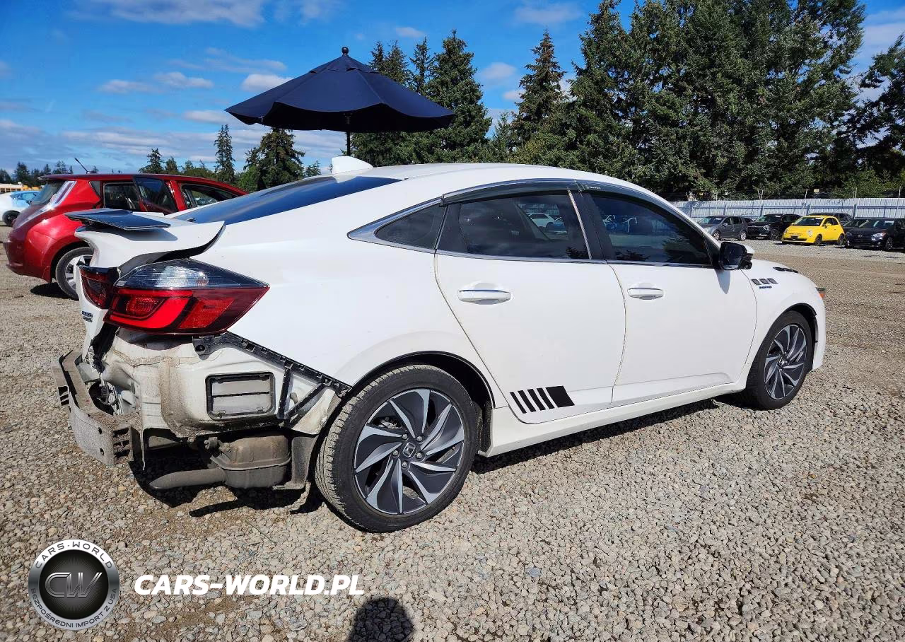 2019 Honda Insight Touring VIN:19XZE4F92KE015325 - 3