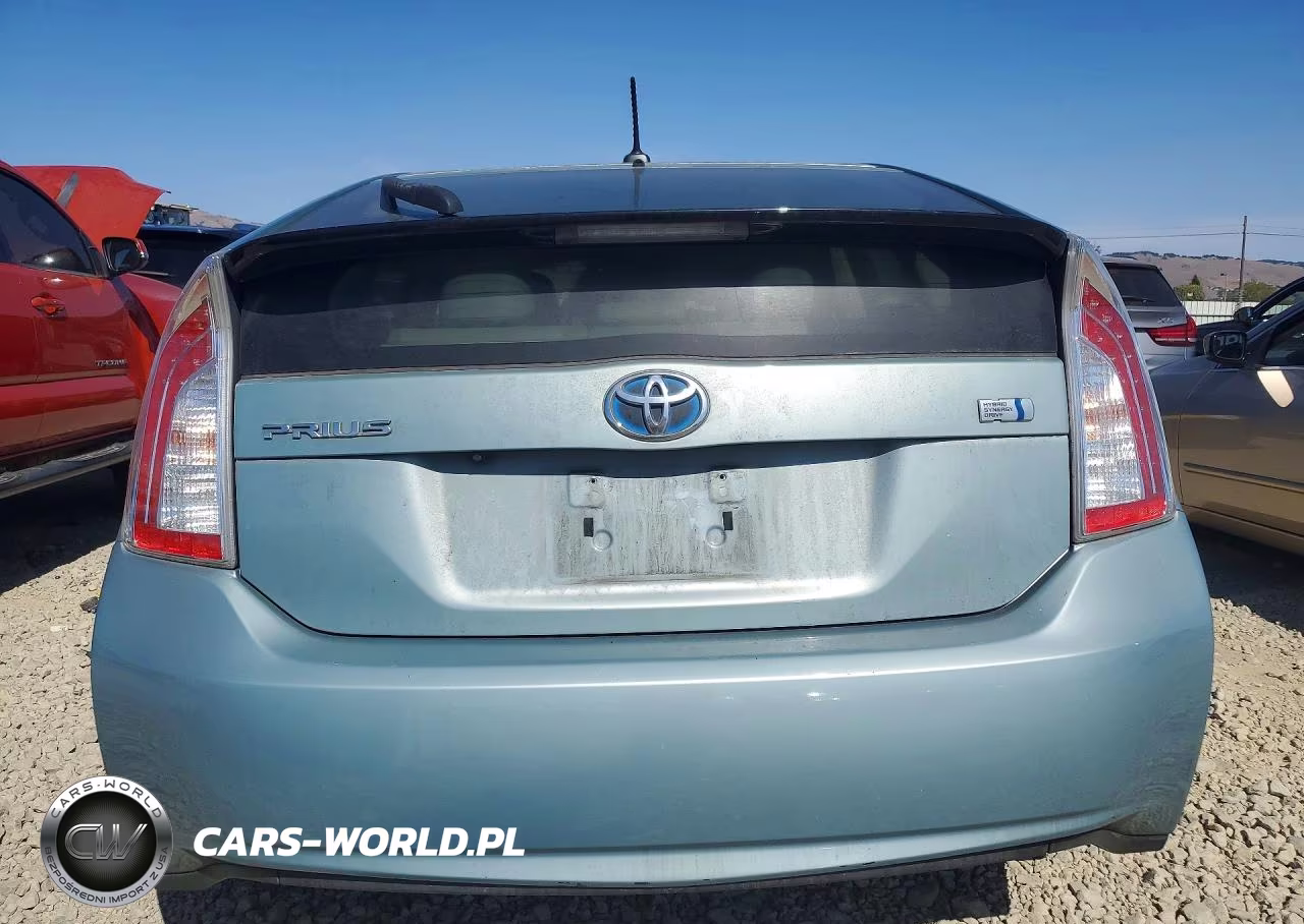 2015 Toyota Prius Four VIN:JTDKN3DU5F1936028 - 6