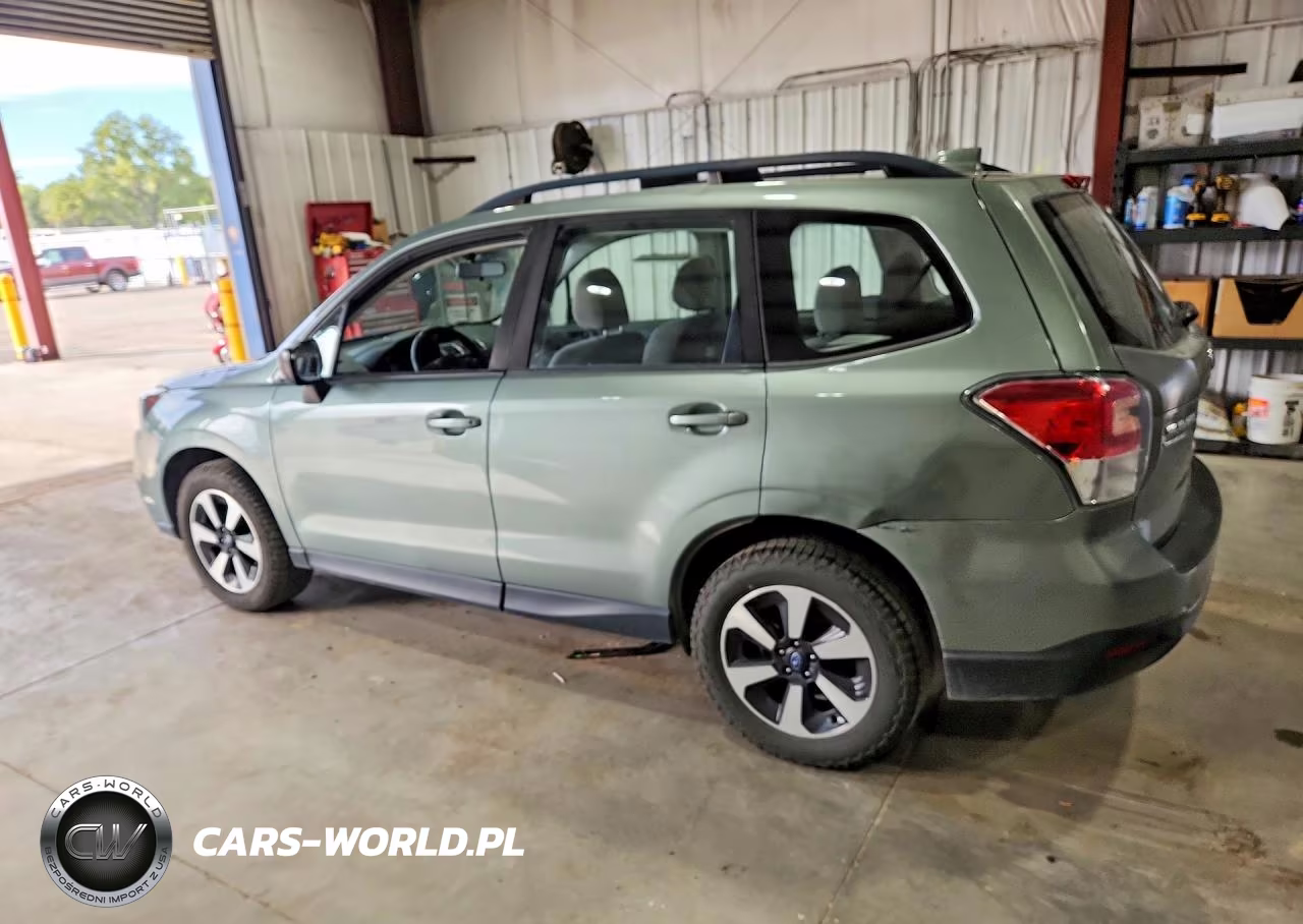 2017 Subaru Forester 2.5I VIN:JF2SJABC4HH411709 - 2