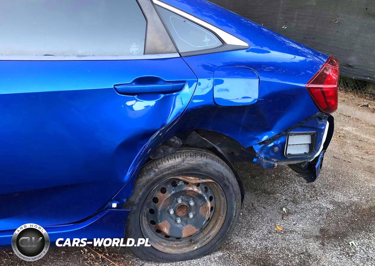 2018 Honda Civic Lx VIN:19XFC2F54JE205555 - 11