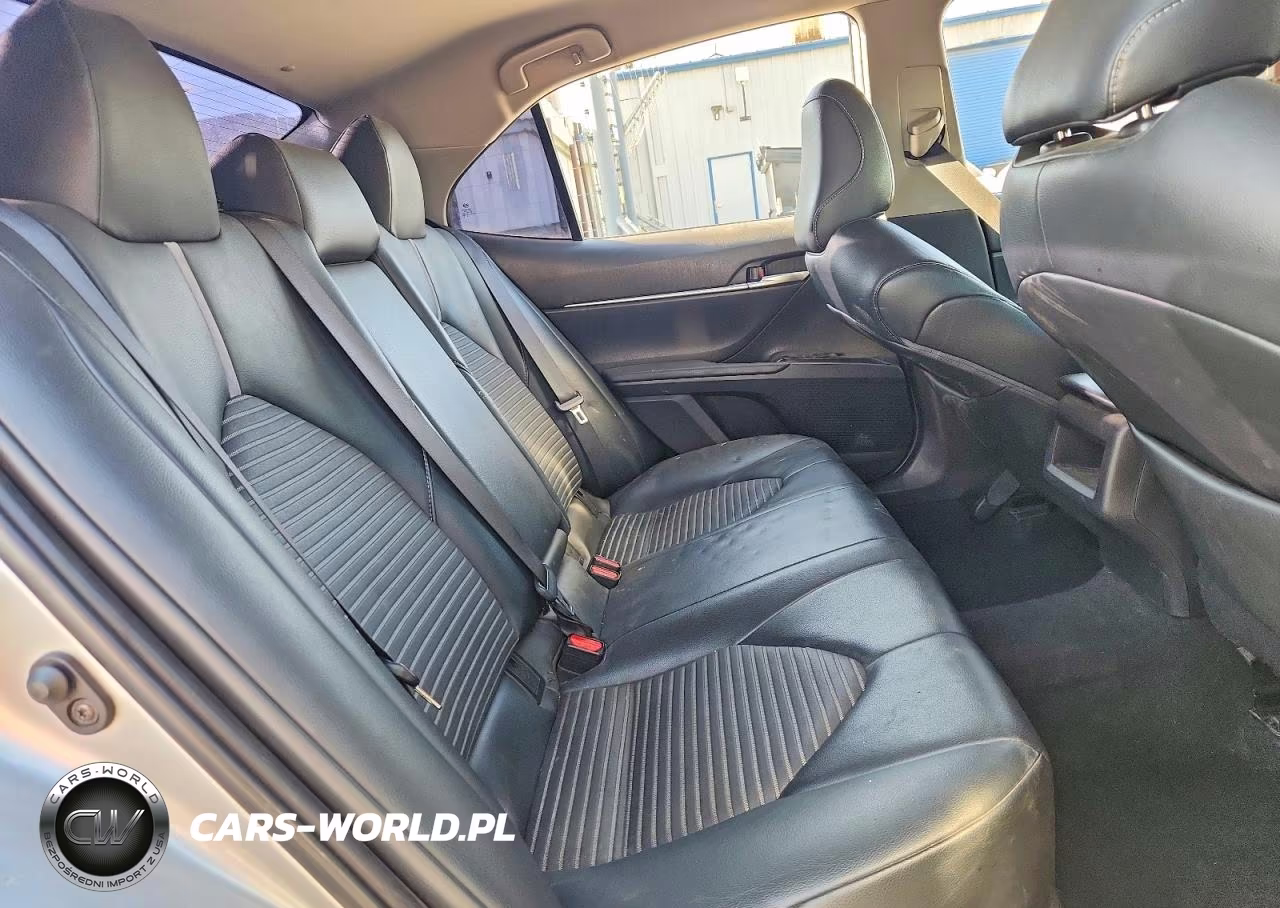 2019 Toyota Camry Se VIN:4T1B11HK4KU271281 - 10