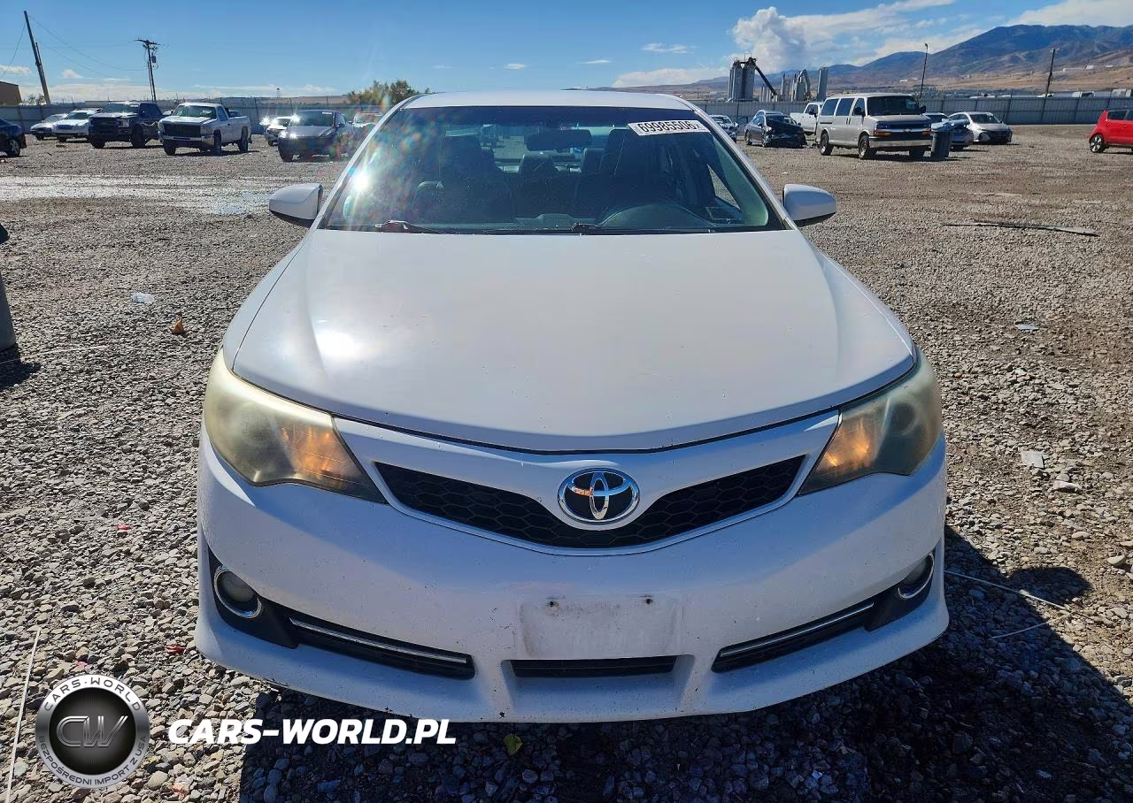 2014 Toyota Camry Se VIN:4T1BF1FKXEU797360 - 5