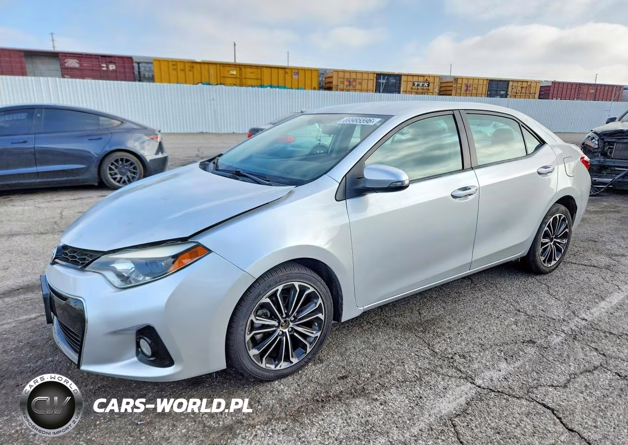 2015 Toyota Corolla S Plus