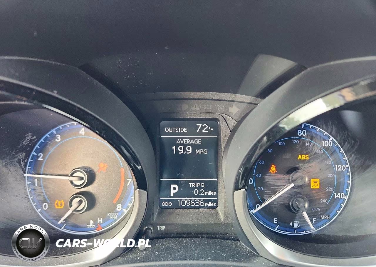 2015 Toyota Corolla S Plus VIN:5YFBURHE6FP227094 - 9