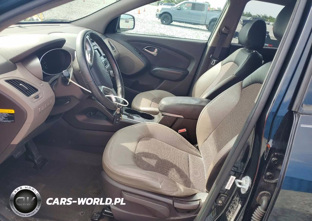 2012 Hyundai Tucson Gls VIN:KM8JUCAC6CU518318 - 7