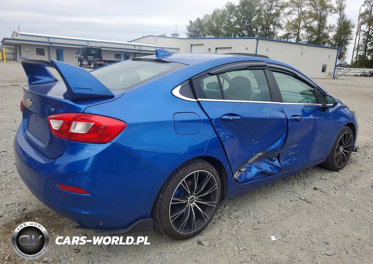 2017 Chevrolet Cruze Lt VIN:1G1BE5SM6H7200593 - 3