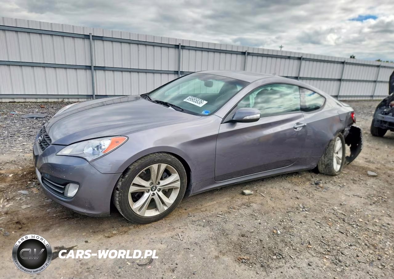 2010 Hyundai Genesis Coupe 3.8L Grand Touring – zdjęcie 1 z 12