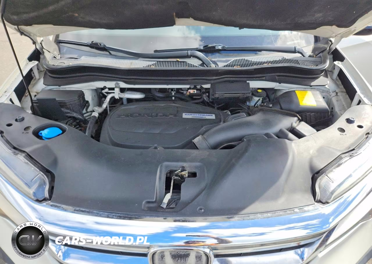 2019 Honda Pilot Touring VIN:5FNYF6H93KB009271 - 12