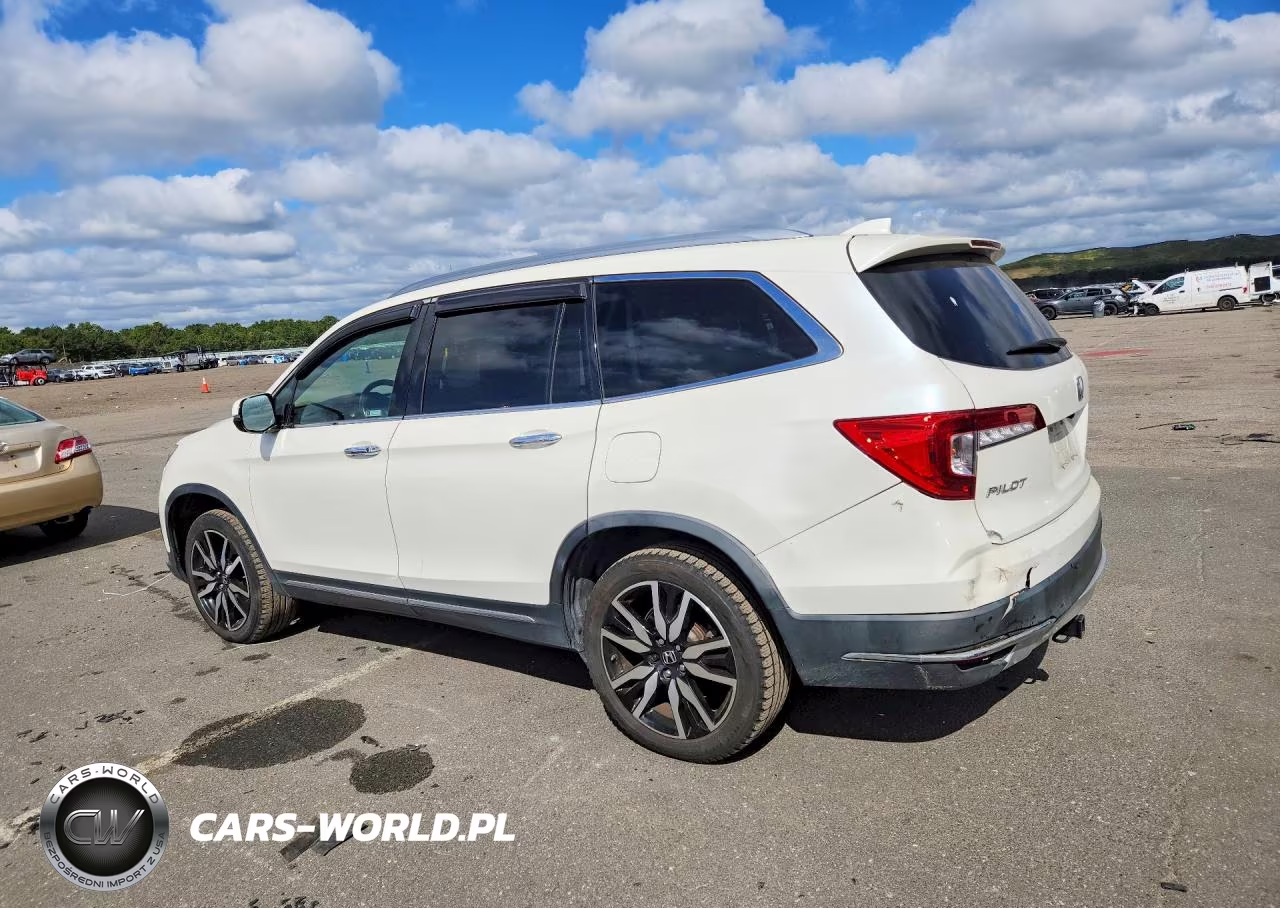 2019 Honda Pilot Touring VIN:5FNYF6H93KB009271 - 2
