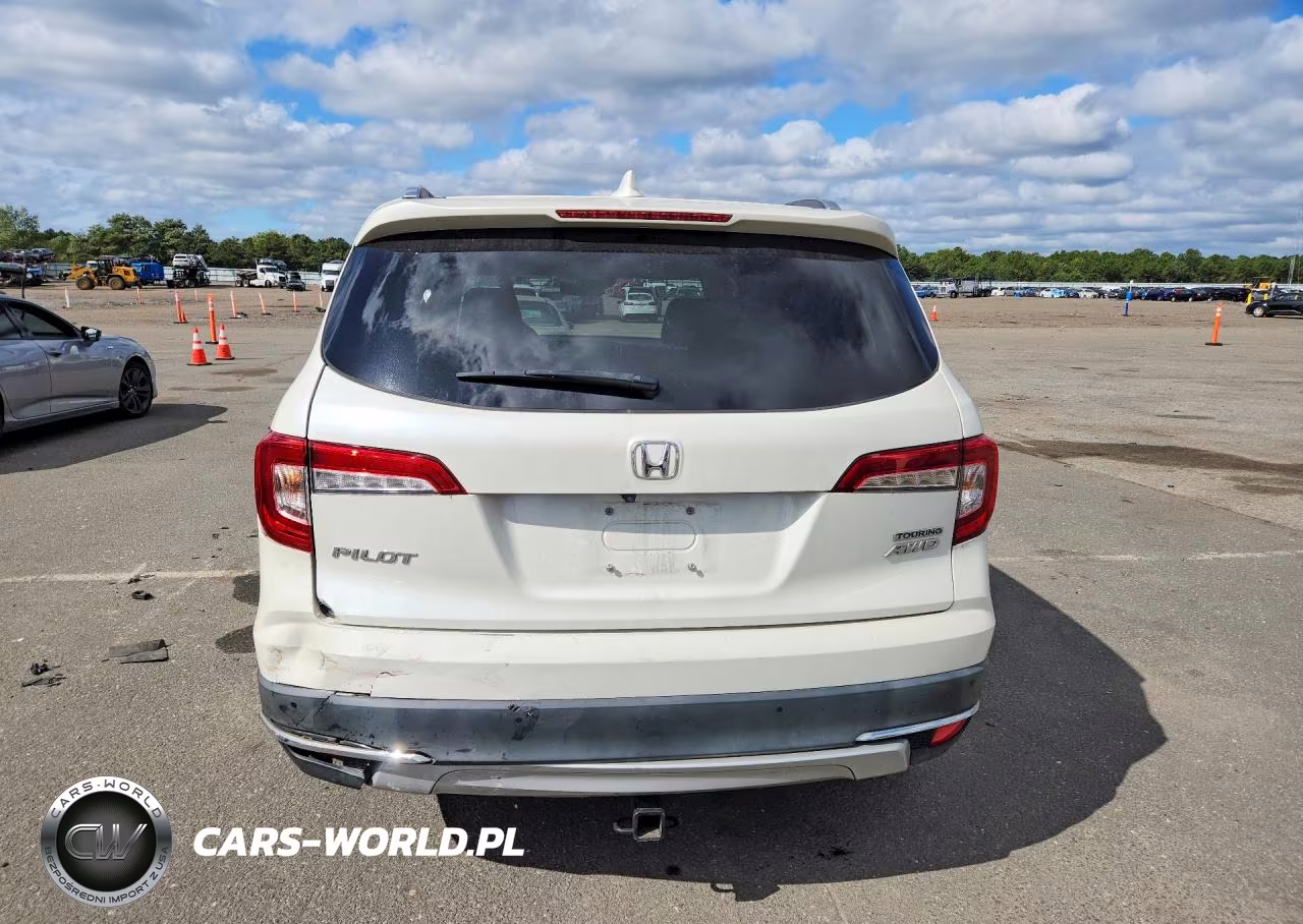 2019 Honda Pilot Touring VIN:5FNYF6H93KB009271 - 6