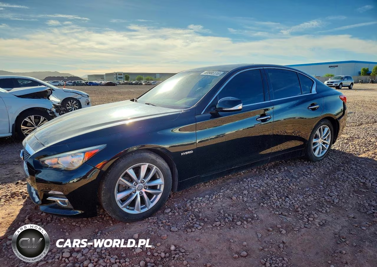 INFINITI Q50 HYBRID