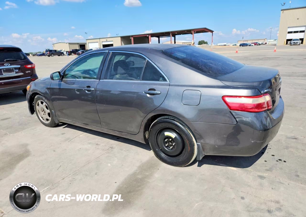 2008 Toyota Camry Le VIN:4T4BE46K68R014744 - 2