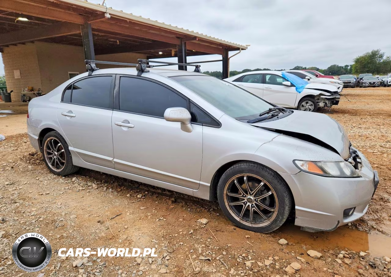2011 Honda Civic Lx VIN:2HGFA1F52BH306858 - 4