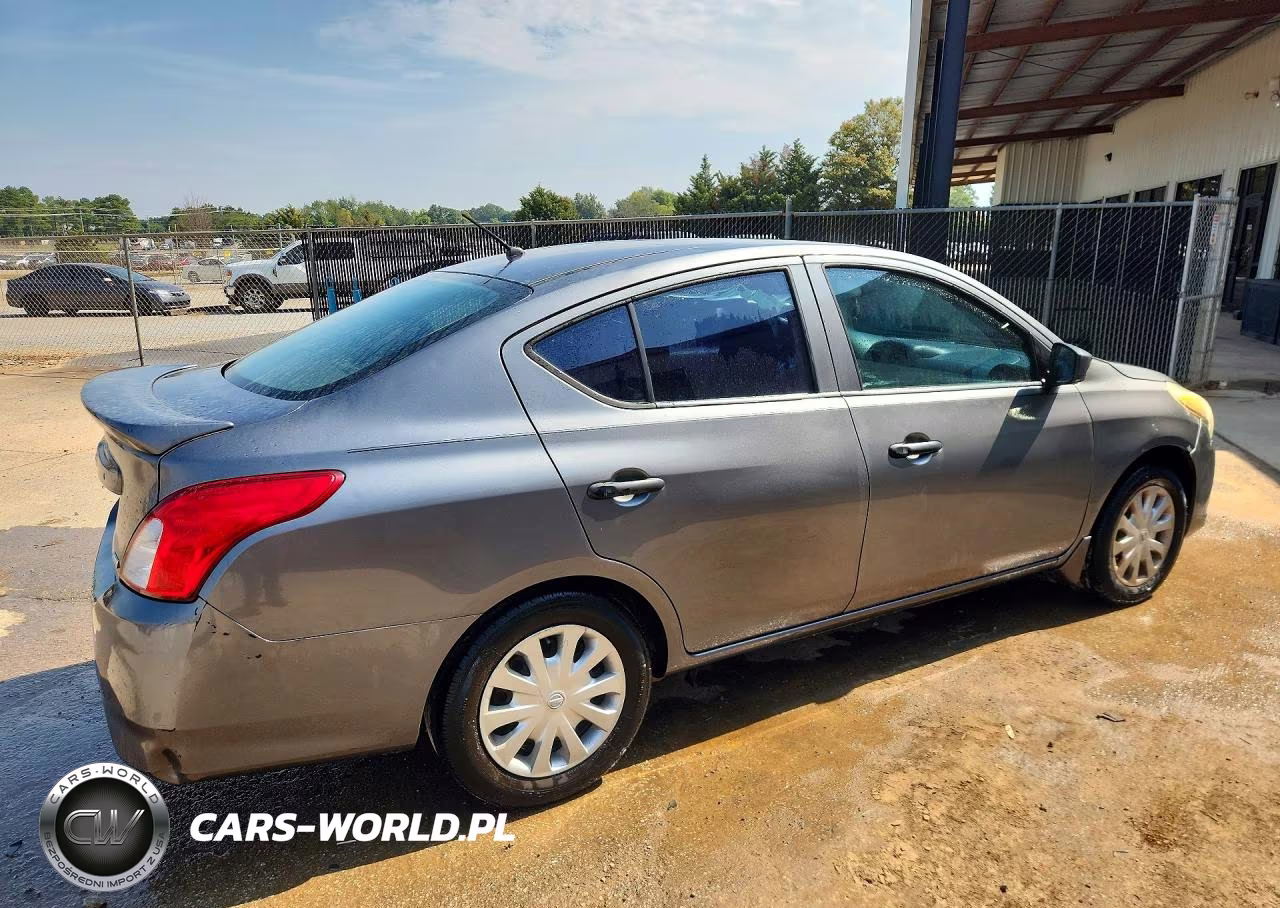 2016 Nissan Versa 1.6 S Plus VIN:3N1CN7AP3GL847775 - 3