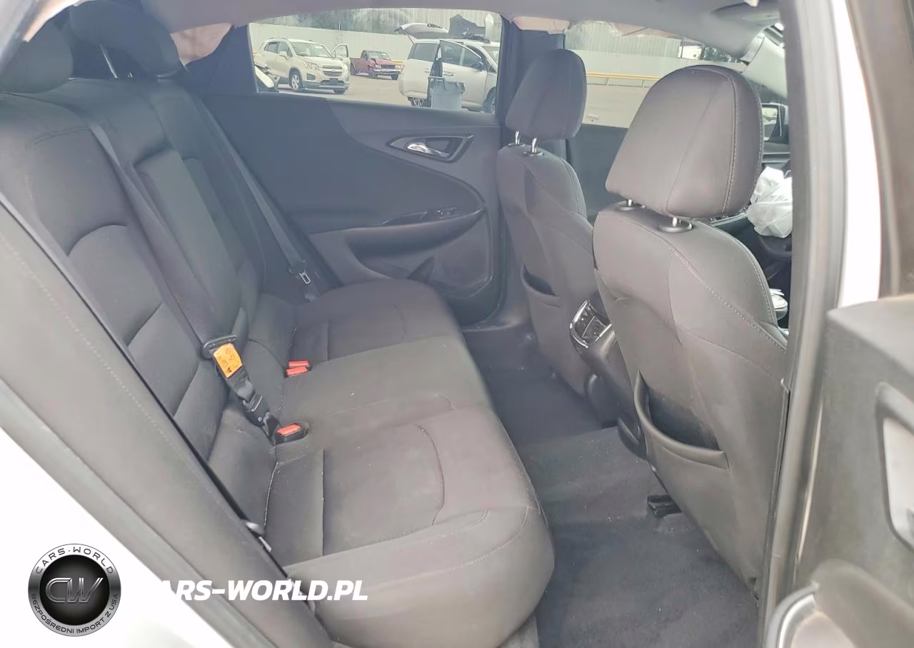 2019 Chevrolet Malibu Lt VIN:1G1ZD5ST3KF143288 - 10
