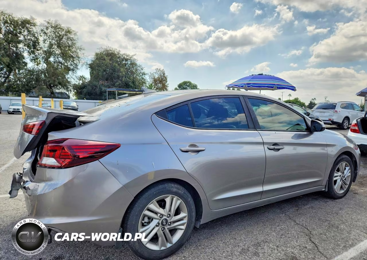 2020 Hyundai Elantra Value Edition VIN:KMHD84LF1LU106502 - 3