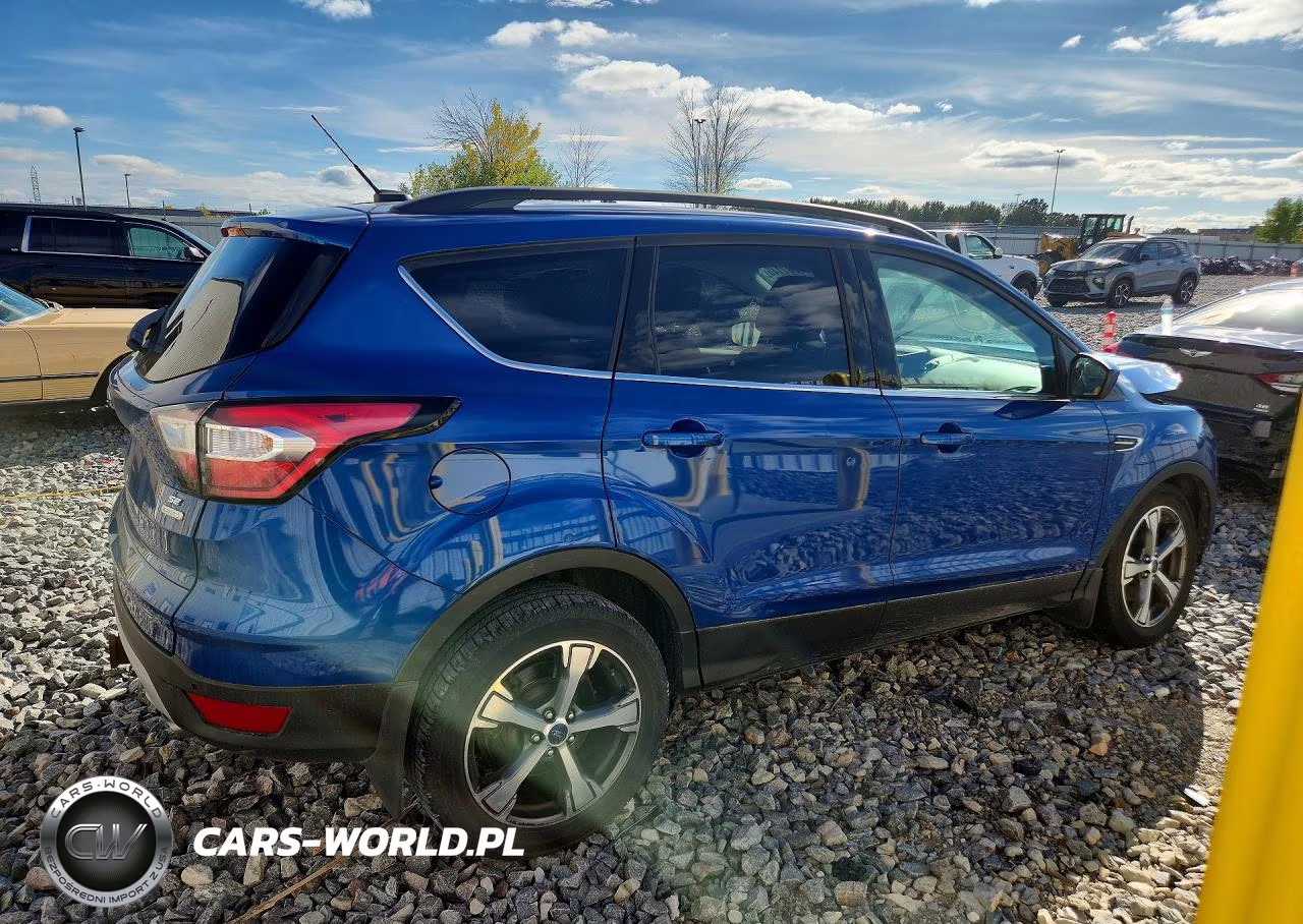 2017 Ford Escape Se VIN:1FMCU0G97HUA21000 - 3