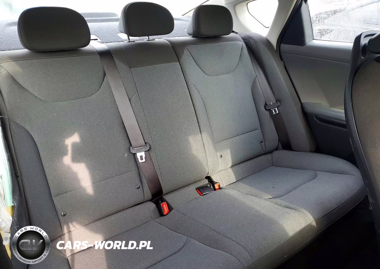 2025 Kia K4 Lxs VIN:3KPFT4DE9SE057967 - 10