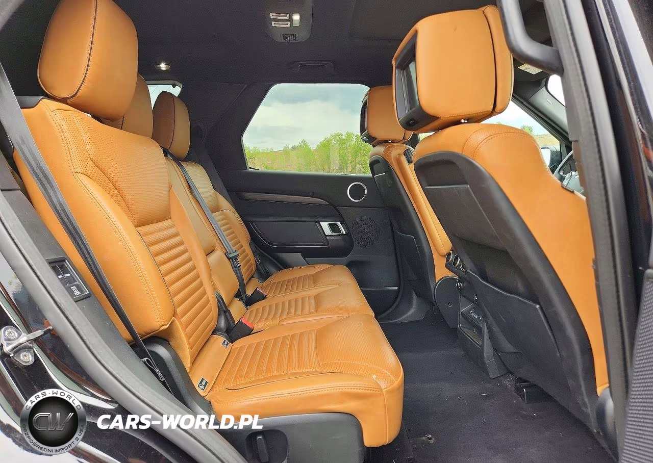 2020 Land Rover Discovery Hse VIN:SALRR2RVXL2433026 - 11