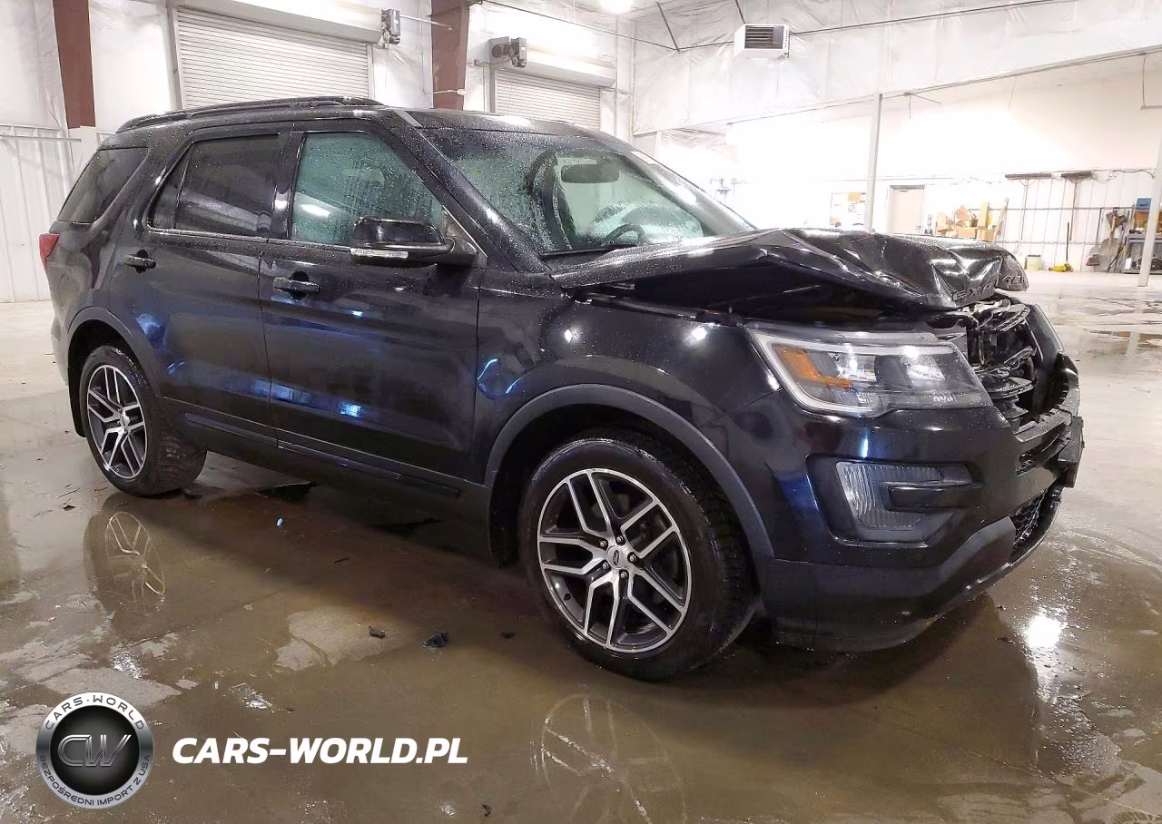 2016 Ford Explorer Sport VIN:1FM5K8GT2GGA50720 - 4