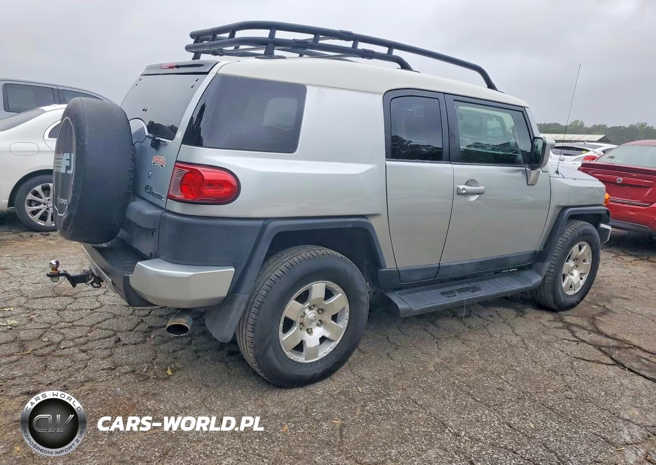 2007 Toyota Fj Cruiser Base VIN:JTEBU11F470061735 - 3