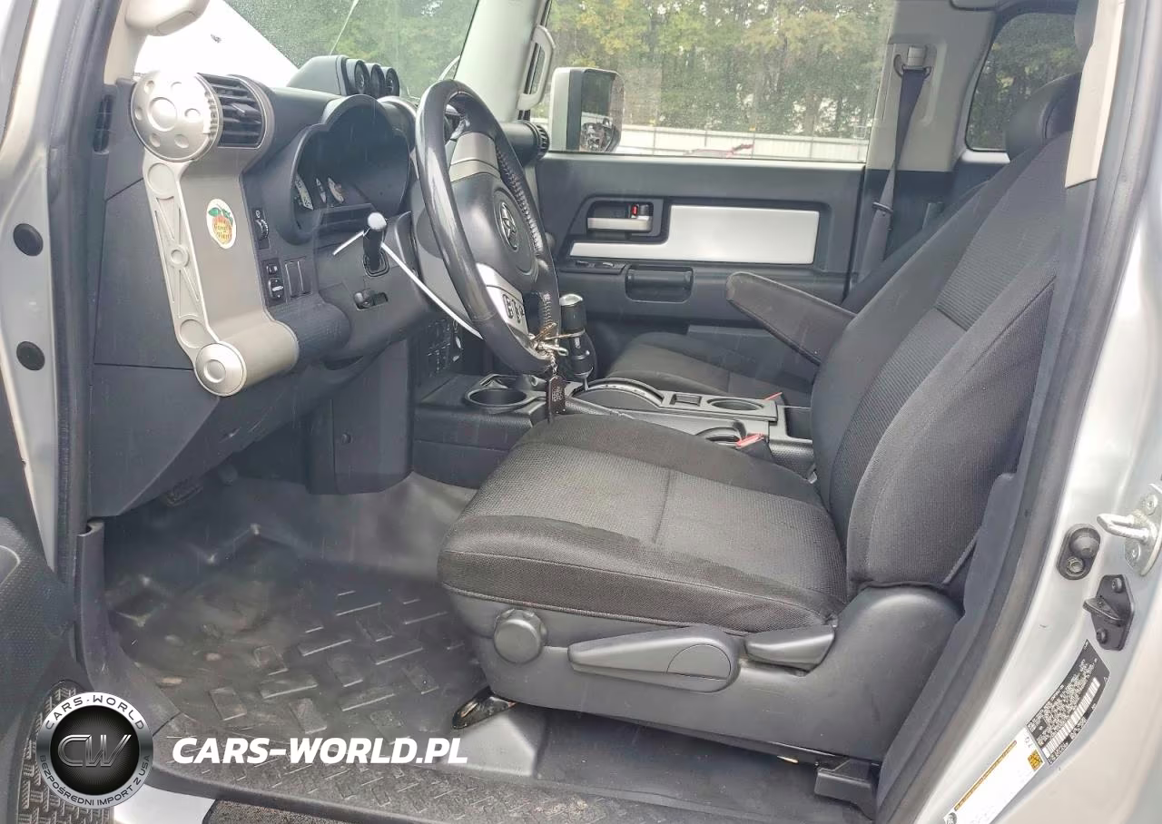 2007 Toyota Fj Cruiser Base VIN:JTEBU11F470061735 - 7