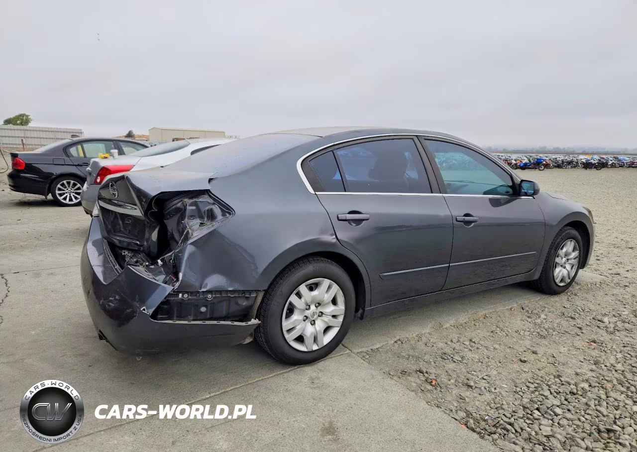 2011 Nissan Altima 2.5 VIN:1N4AL2AP4BN466237 - 3
